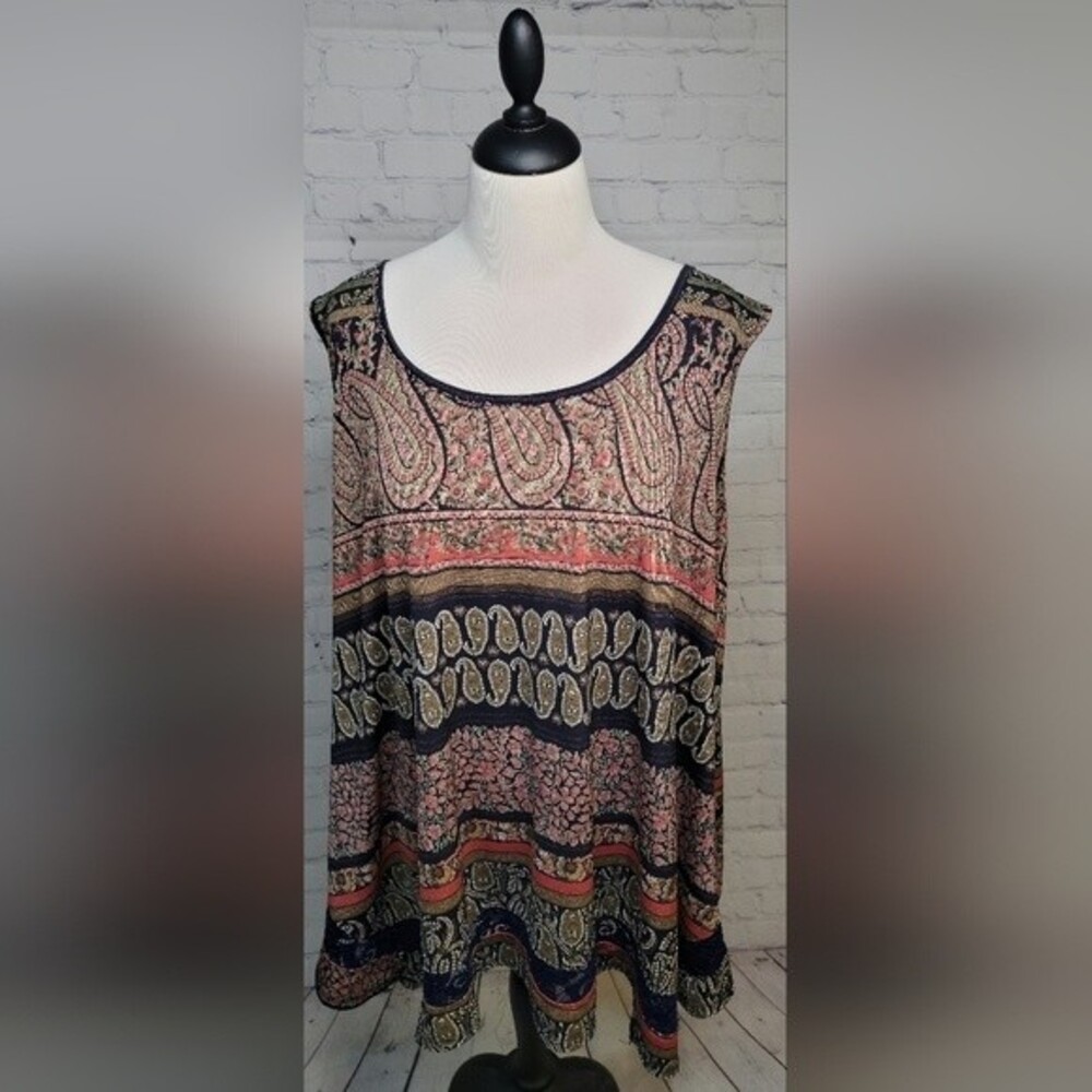 Avenue Blouse Sleeveless Tank sz 30/32 made in USA Paisley Pattern Lightweight